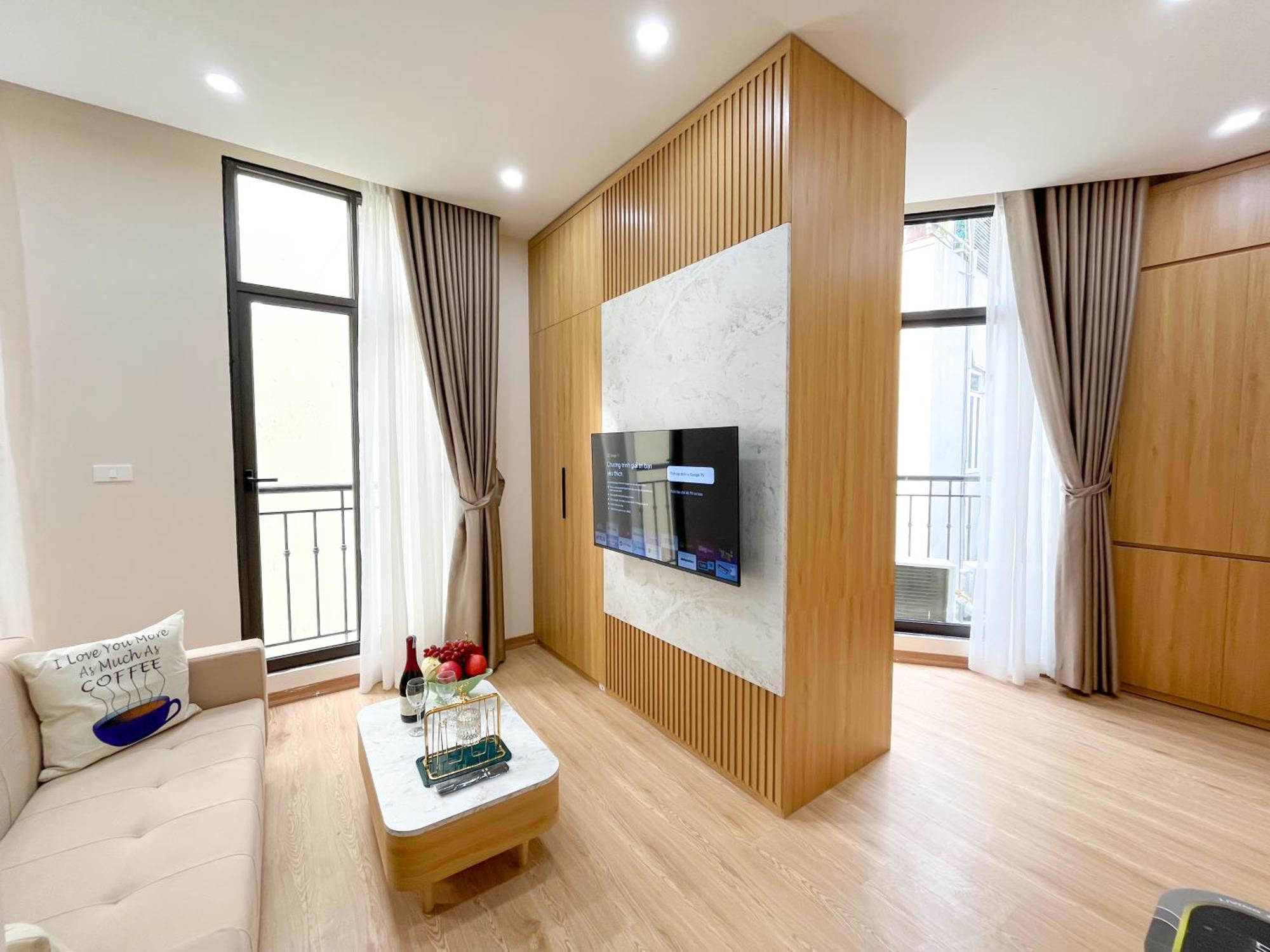 Amazing Housing Lac Long Quan 河内 外观 照片